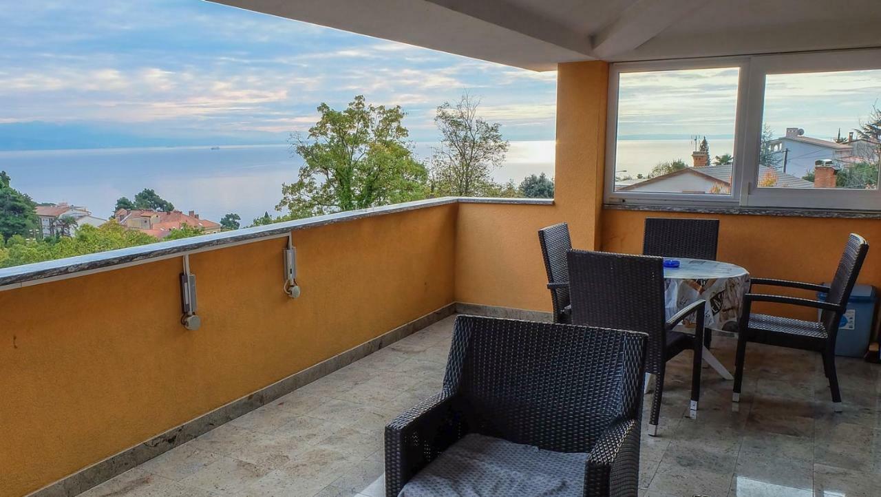 Apartment Elza Opatija Zewnętrze zdjęcie